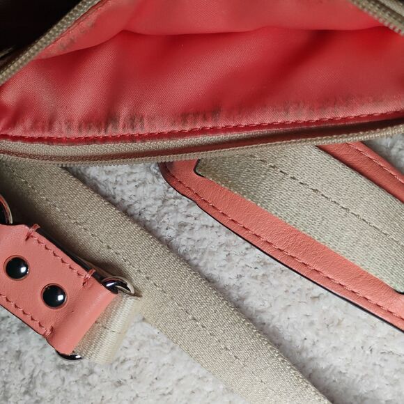 COACH Heritage Signature Stripe Swingpack F4886 Orange/Coral Logo Fall Mini - Picture 13 of 15